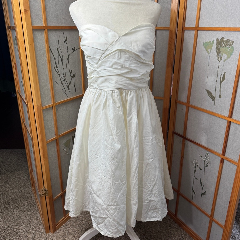 Calvin Klein Womens 80s Strapless Tulle Fit Flare Prom Dress‎ White CD1E2XA5